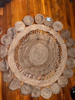 The Spring Shop Braided Jute Round Rug in Natural Brown